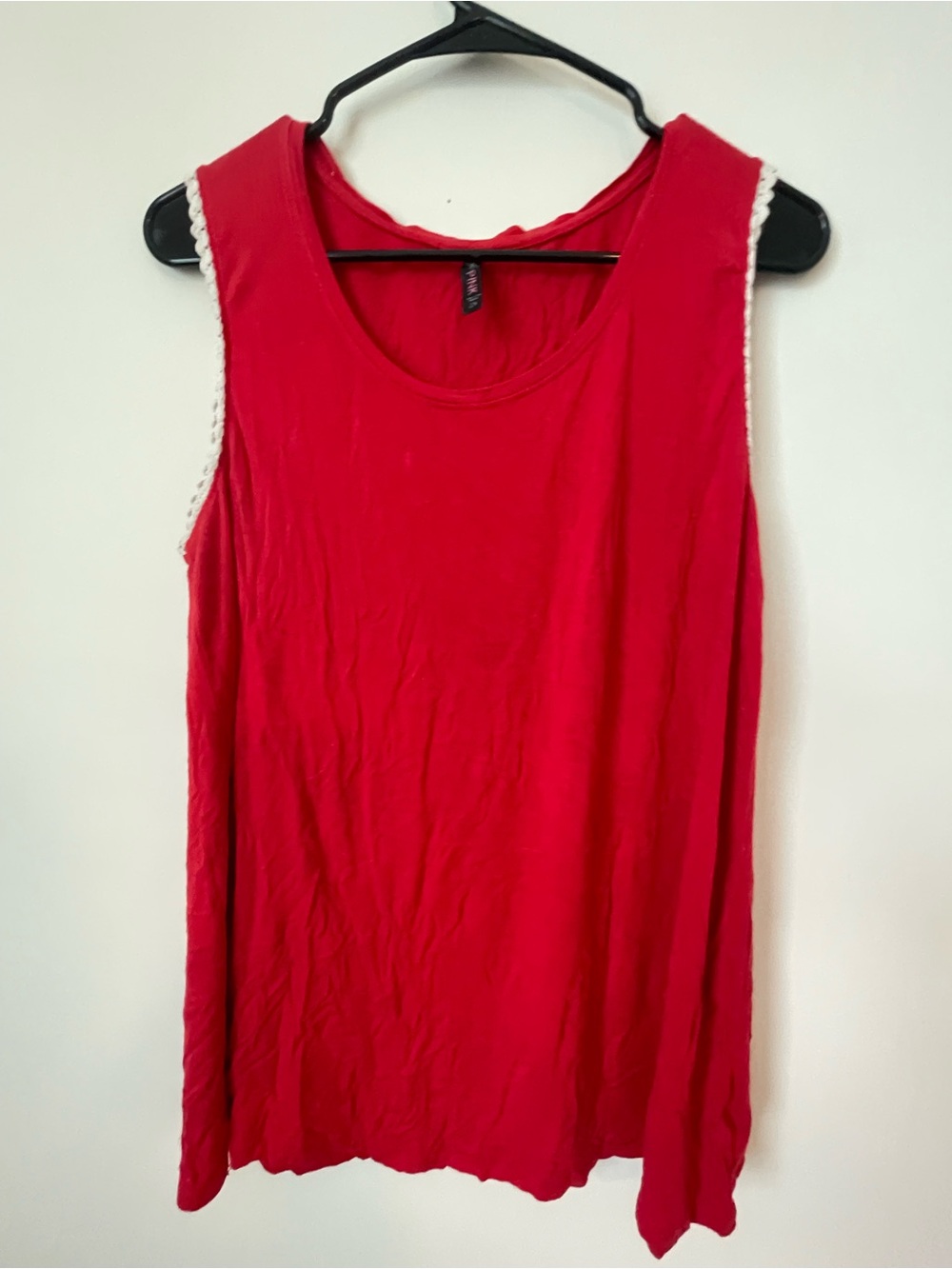 Electric Pink Brand Red Women’s Tank Lace Lined Arms Size 2X